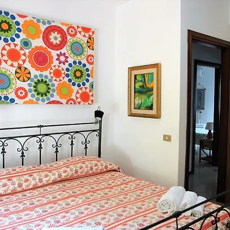 Sleeps 7 Wifi Villa Sperlonga