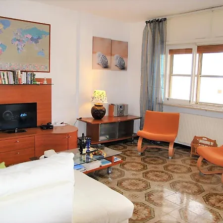 Sleeps 7 Wifi * Sperlonga